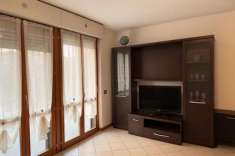 Foto Romano di Lombardia  Bilocale con grande giardino privato e box: comfort, privacy e comodit  a portata di mano