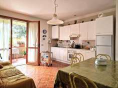 Foto RONCHI, a due passi dal mare e in elegante complesso residenziale, vendesi appartamento al piano terra o rialzato composto di soggiorno angolo cottura