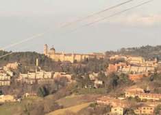 Foto Rudere del 1700 , vista panoramica di Urbino