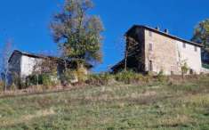 Foto RUSTICI CON TERRENO - POSIZIONE PANORAMICA