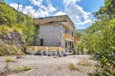 Foto Rustico / Casale di 150 m con 3 locali in vendita a Amaseno [rif. DV-10053-1]