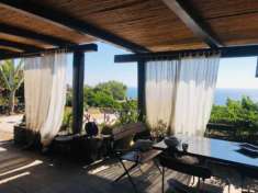 Foto Rustico / Casale di 166 m con 4 locali in vendita a Pantelleria