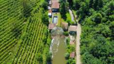 Foto Rustico / Casale di 300 m con 4 locali in vendita a Sarezzano