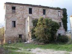Foto Rustico casale in Vendita, pi di 6 Locali, 20000 mq (OFFIDA)