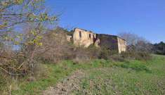 Foto Rustico casale in Vendita, pi� di 6 Locali, 460 mq (MONTECATINI