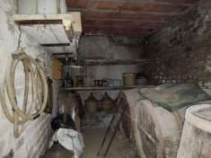 Foto Rustico con terreno in vendita a Gallicano nel Lazio (RM), Via Prenestina Antica