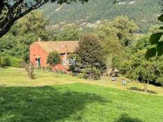 Foto RUSTICO di 13 vani e di 516 mq (REVINE LAGO) rif. AR03