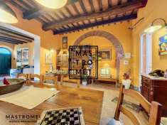Foto RUSTICO di 8 vani e di 200 mq (CASTELFRANCO DI SOTTO) rif. 3489
