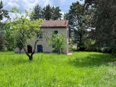 Foto RUSTICO di 8 vani e di 208 mq (SORANO) rif. SANVALE350