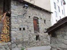 Foto Rustico di fine 1700 in pietra a vista