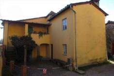 Foto Rustico in Vendita, pi di 6 Locali, 130 mq (Borgo a Mozzano)