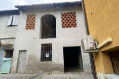 Foto Rustico in vendita a Albese Con Cassano