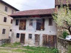 Foto Rustico in vendita a Alpago