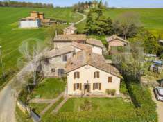 Foto Rustico in vendita a Alseno
