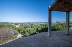 Foto Rustico in vendita a Arzachena