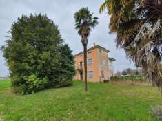 Foto Rustico in vendita a Azzano Decimo