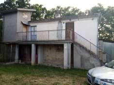 Foto Rustico in vendita a Basciano