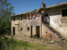Foto Rustico in vendita a Bevagna