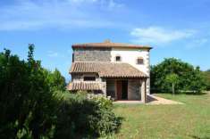 Foto Rustico in vendita a Bolsena
