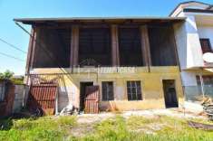 Foto Rustico in vendita a Brandizzo