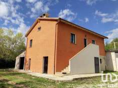 Foto Rustico in vendita a Cagli