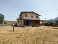 Foto Rustico in vendita a Cagnano Amiterno