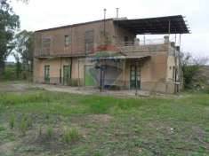 Foto Rustico in vendita a Caltanissetta