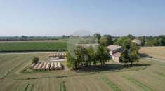 Foto Rustico in vendita a Campagnola Emilia