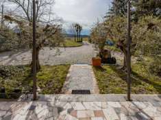 Foto Rustico in Vendita a Caprino Veronese Caprino Veronese