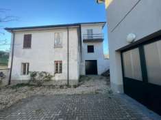 Foto Rustico in vendita a Castel San Giovanni