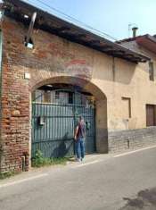 Foto Rustico in vendita a Cavaglio D'Agogna