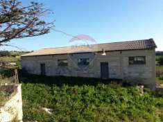 Foto Rustico in vendita a Comiso