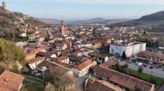 Foto Rustico in vendita a Corneliano D'Alba