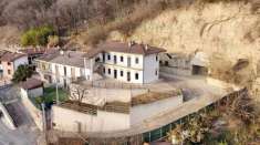 Foto Rustico in vendita a Corneliano D'Alba