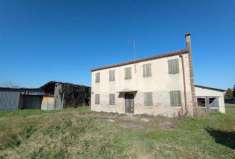 Foto Rustico in vendita a Correzzola - 7 locali 360mq