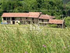 Foto Rustico in vendita a Cravanzana