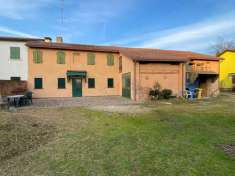 Foto Rustico in vendita a Fiesso D'Artico