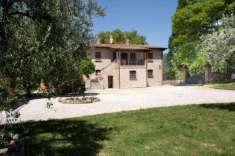 Foto Rustico in vendita a Gualdo Tadino