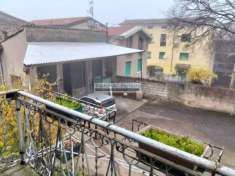 Foto Rustico in Vendita a Lonato del Garda
