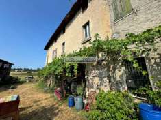 Foto Rustico in Vendita a Lonato del Garda
