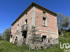 Foto Rustico in vendita a Longobardi