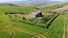 Foto Rustico in vendita a Maiolati Spontini