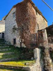 Foto Rustico in vendita a Massa Martana