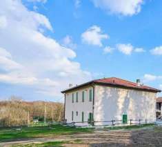 Foto Rustico in vendita a Merone