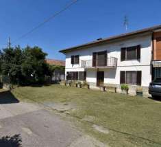 Foto Rustico in vendita a Mombercelli