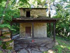 Foto Rustico in vendita a Montese