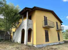 Foto Rustico in vendita a Nocera Umbra