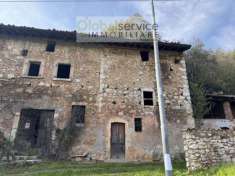 Foto Rustico in Vendita a Nuvolento Nuvolento