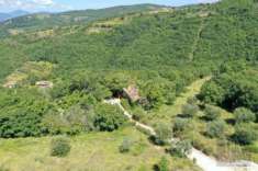 Foto Rustico in vendita a Perugia - 11 locali 75260mq