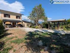 Foto Rustico in vendita a Pietrasanta